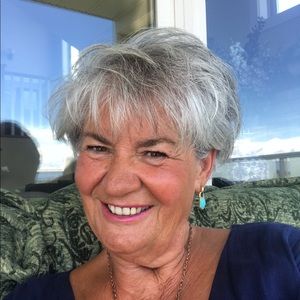 Meet your Posher, Peggy